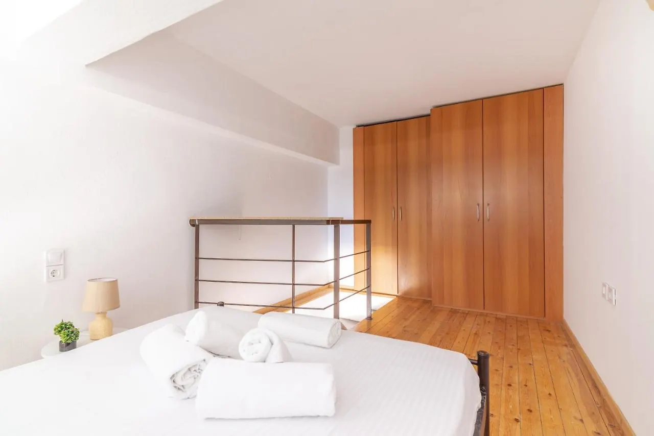 Cozy Loft Near Downtown Lejlighed Iraklio