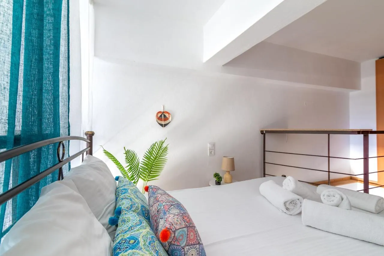 Cozy Loft Near Downtown Lejlighed Iraklio